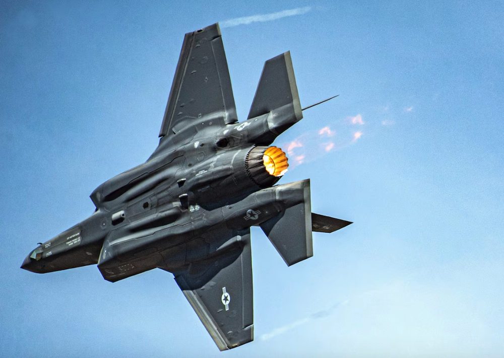 F35