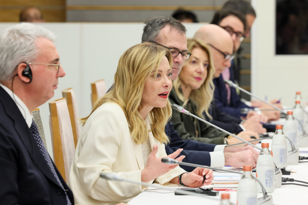 メローニ首相の画像